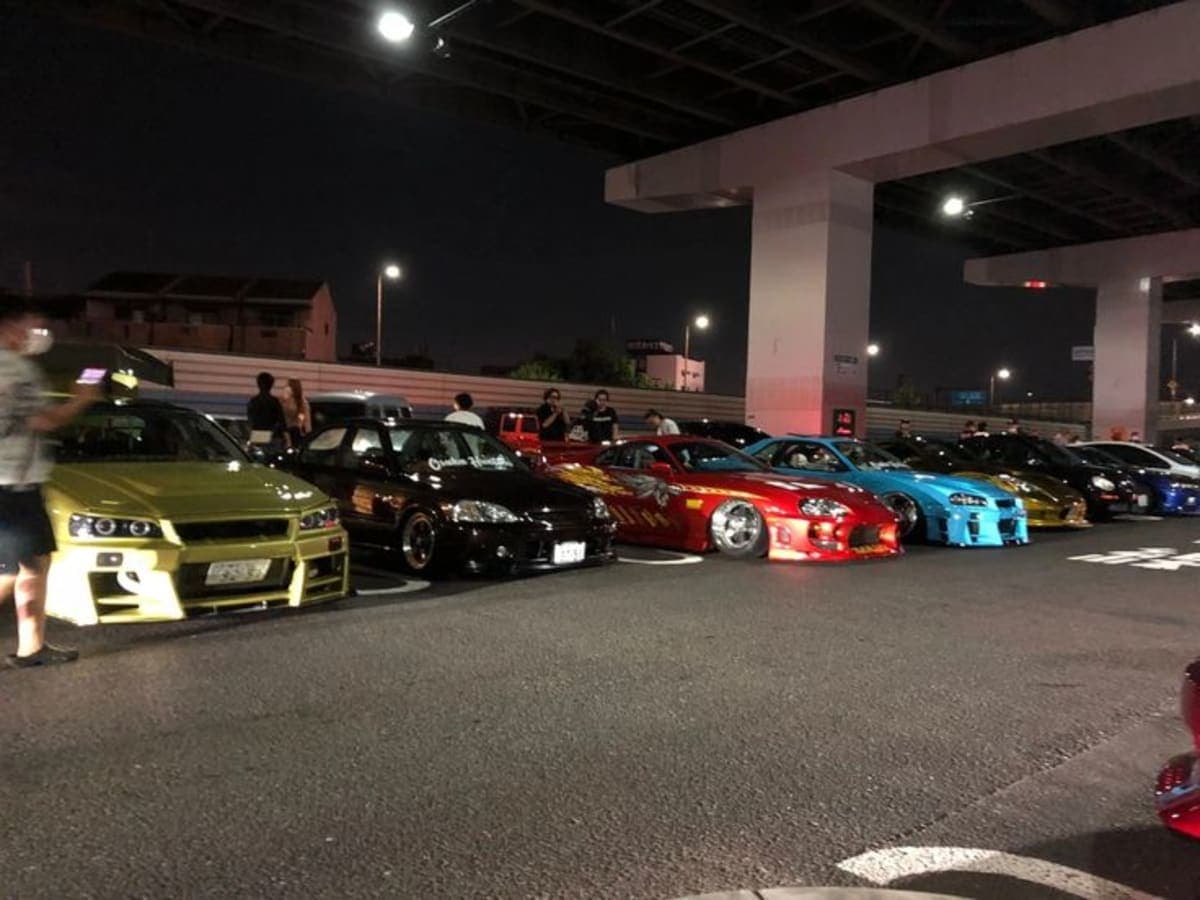Tokyo: Private JDM Daikoku Tour & Custom Car Experience