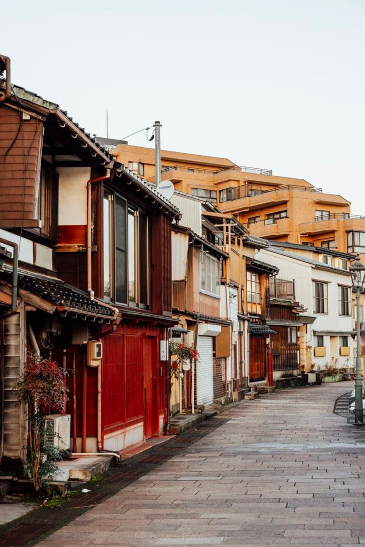 Kanazawa Full Day: Samurai, Matcha & Garden Experience.