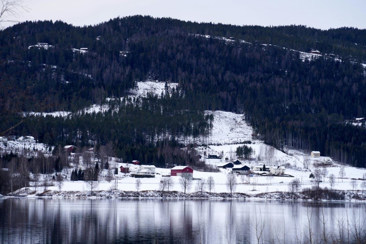 Sapporo: Hokkaido, Noboribetsu and Lake Toya Day Tour