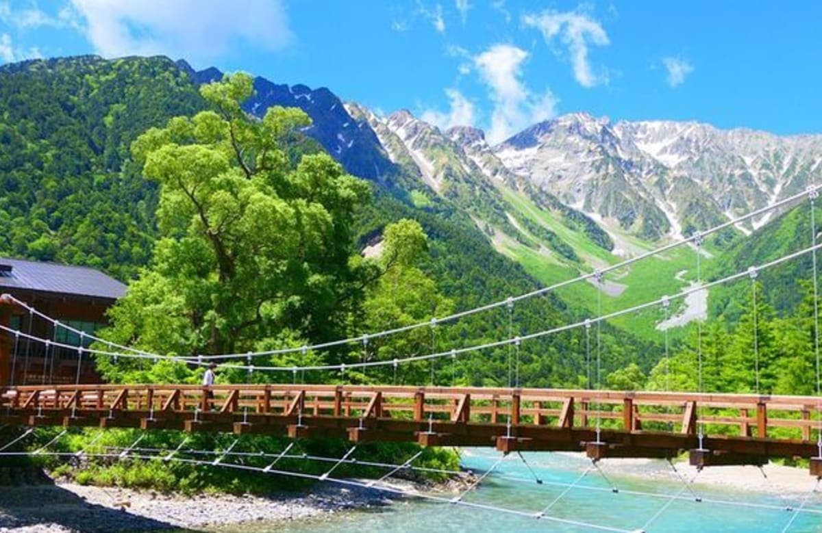 From Takayama: Shinhotaka Ropeway and Kamikochi tour