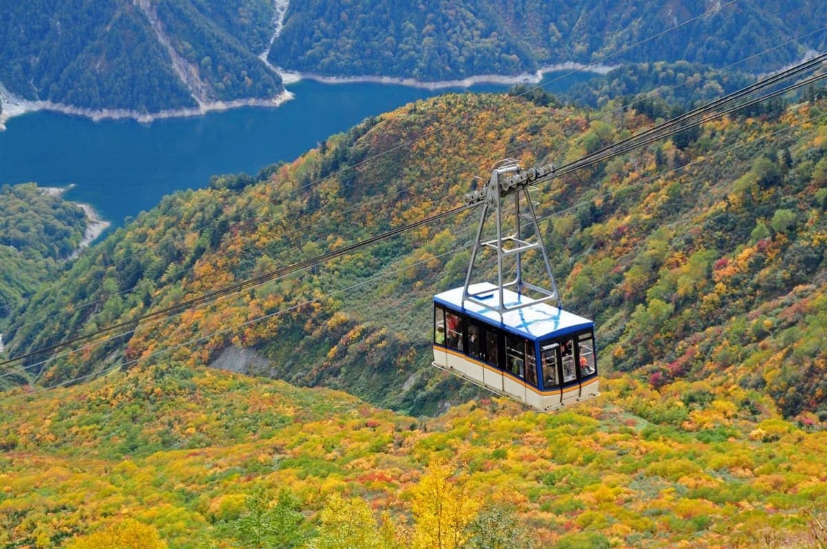 From Takayama: Shinhotaka Ropeway and Kamikochi tour